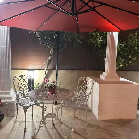 Bed & Breakfast Iri N 2 Con Un Bano Compartido , Balcon